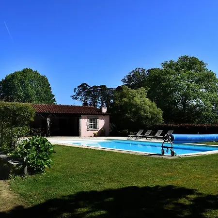 Bucolic And Elegant Townhouse Near Oporto Villa