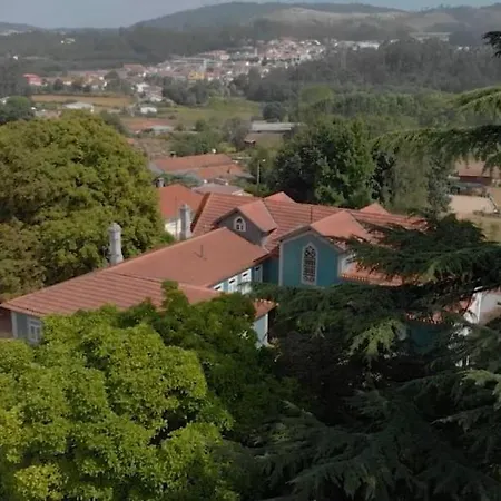 Bucolic And Elegant Townhouse Near Oporto